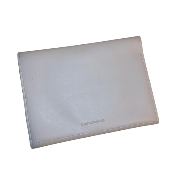 Jillian Harris Vegan Leather Clutch - Picture 4 of 4